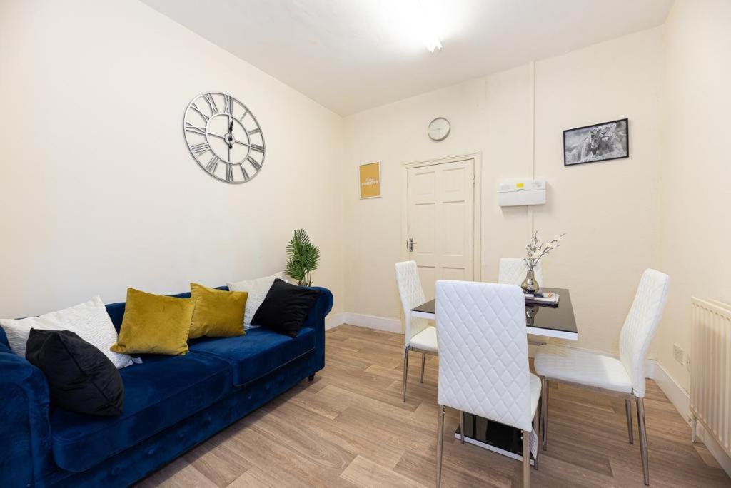 Apartmán Barking Road Comfy House Londýn Exteriér fotografie